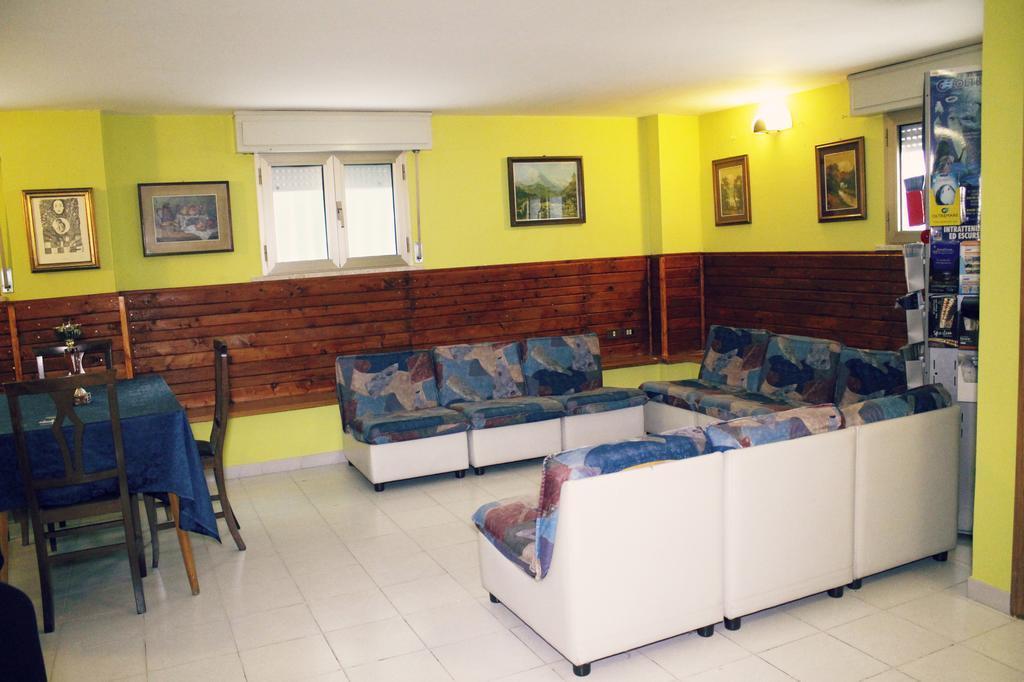 Hotel Amoha Rimini Esterno foto