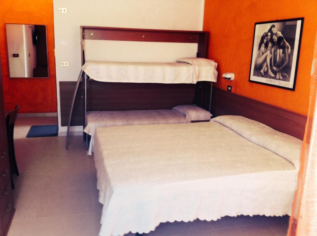 Hotel Amoha Rimini Esterno foto