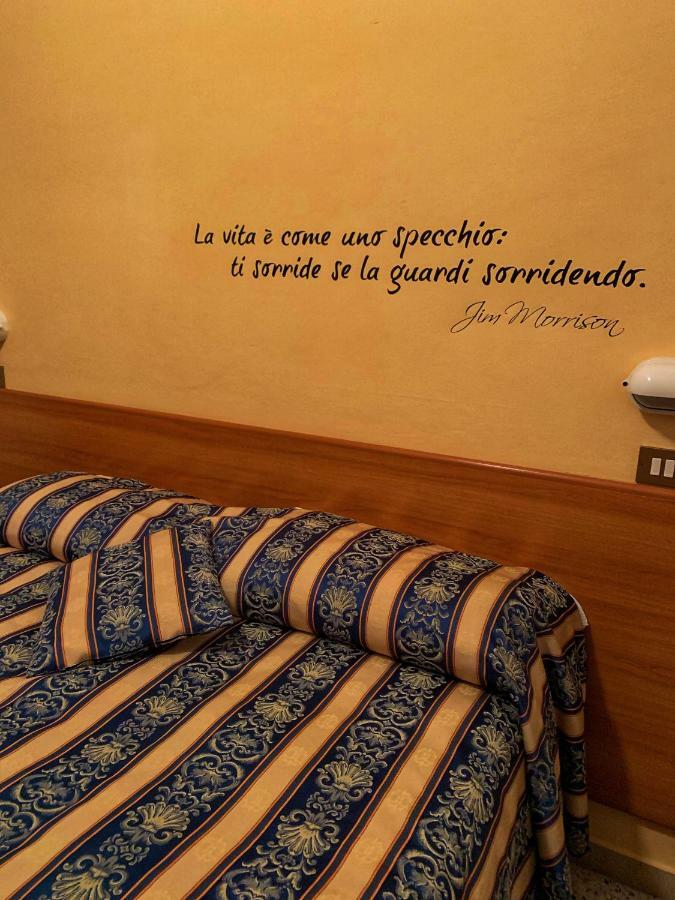 Hotel Amoha Rimini Esterno foto